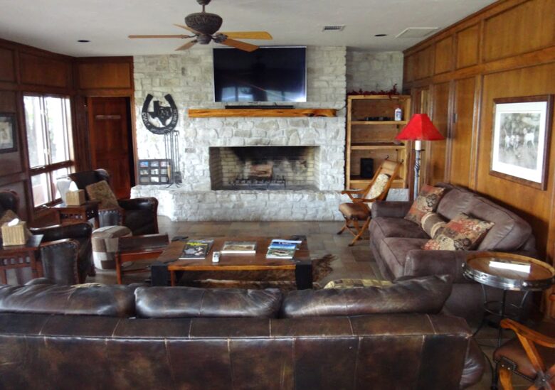 Chalk Mountain Ranch - Large Ranch Property close to Rough Creek Lodge Resort and Spa - Iredell, Texas