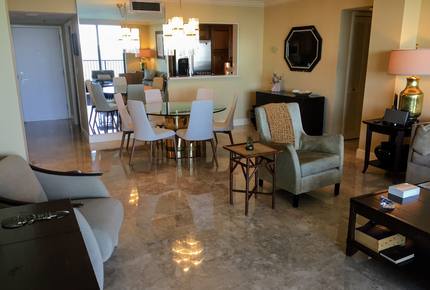 Venetian Isle - Miami Beach, Florida