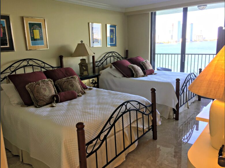 Venetian Isle - Miami Beach, Florida