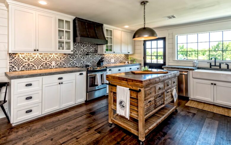 The Barndominium - As seen on HGTV's "Fixer Upper!" - Waco, Texas