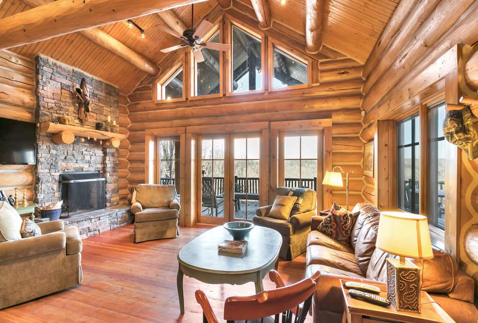 Clifftops Bluff Cabin - Monteagle, Tennessee