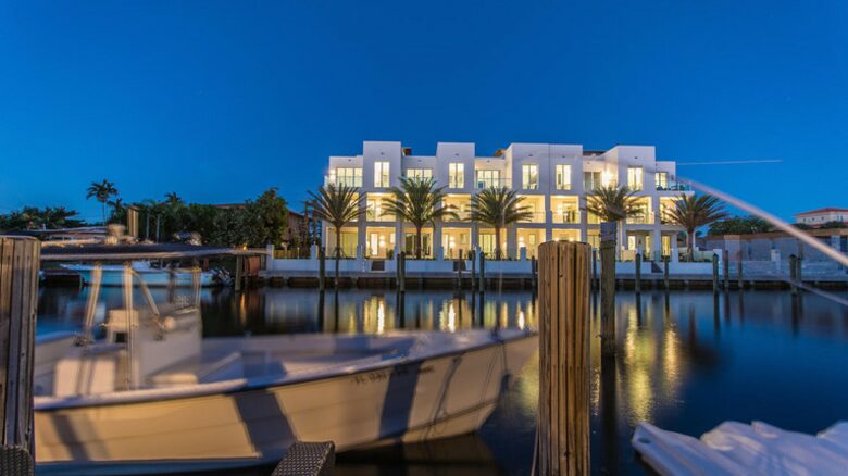 SkY263 - 4 Bedroom Townhouse - Lauderdale by the Sea, Florida
