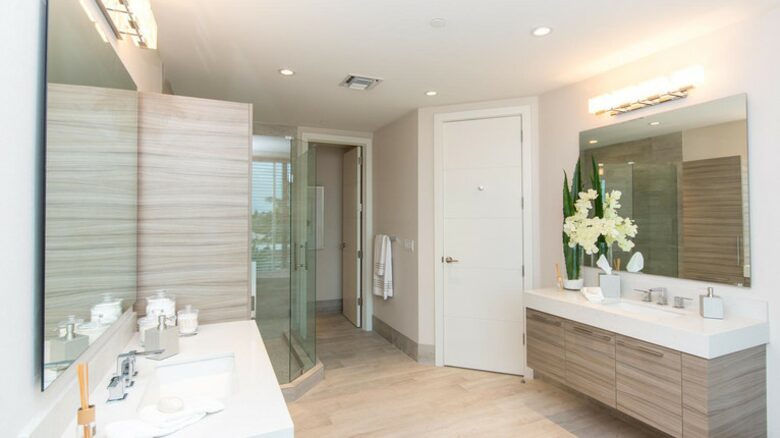 SkY263 - 4 Bedroom Townhouse - Lauderdale by the Sea, Florida