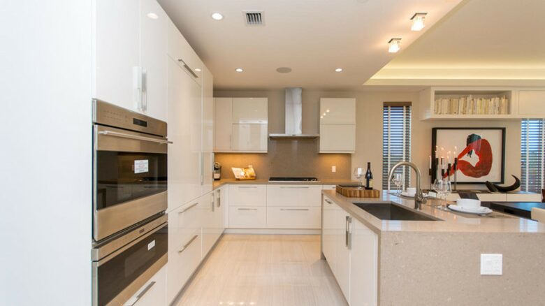 SkY263 - 4 Bedroom Townhouse - Lauderdale by the Sea, Florida