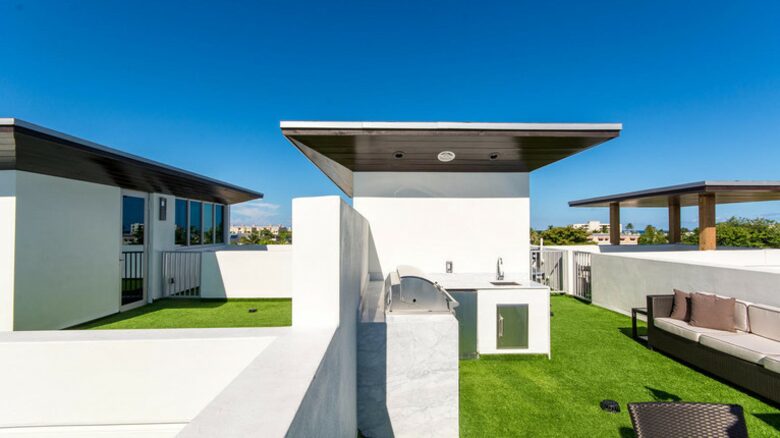 SkY263 - 4 Bedroom Townhouse - Lauderdale by the Sea, Florida