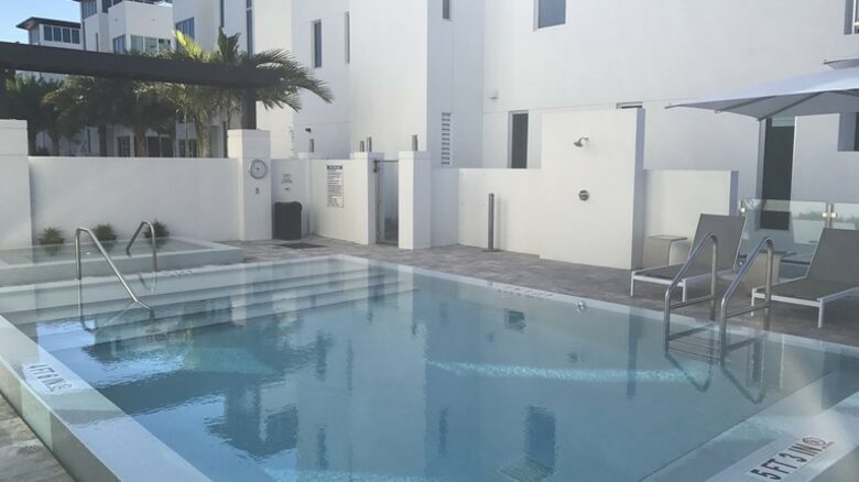 SkY263 - 4 Bedroom Townhouse - Lauderdale by the Sea, Florida