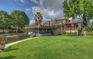 Horseshoe Bay Luxury Lakehouse - La Mansion - Horseshoe Bay, Texas
