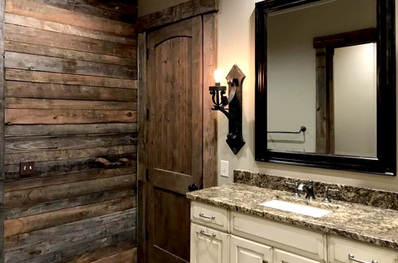 Rustic Luxury Lake House - Lake Keowee, South Carolina