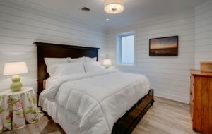 Traditional East Hampton Home - East Hampton, New York