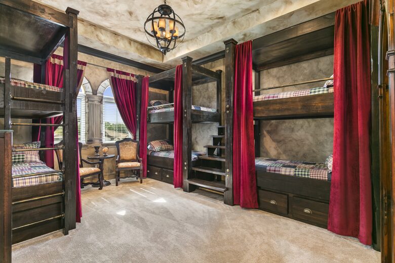 The Magic Villa at Reunion - Reunion, Florida