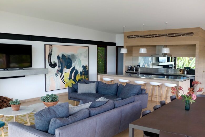 Pacific House - Palm Beach, Australia