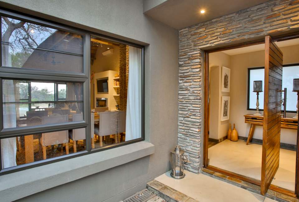 Makanyi Private Game Lodge - Hoedspruit, South Africa