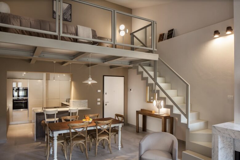 Equity Residences, Penthouse in Siena's Heart with Elevator & Parking! - Siena, Italy