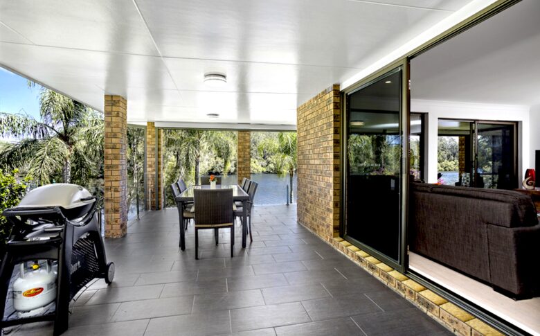 Bonville on Bonville Creek - Sawtell, Australia