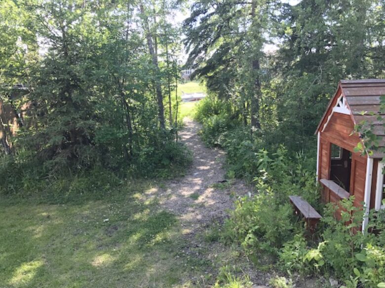 Gull Lake Cabin – Meridian Beach - Red Deer, Canada