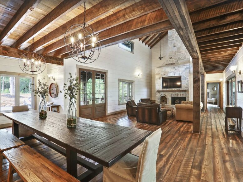 Lake Lanier Timber Estate - Cumming, Georgia