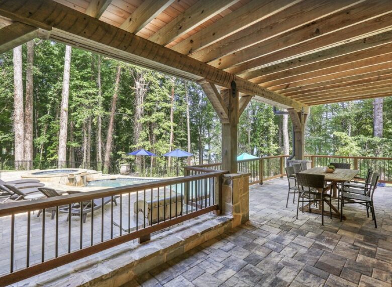 Lake Lanier Timber Estate - Cumming, Georgia