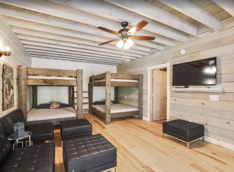 Lake Lanier Timber Estate - Cumming, Georgia