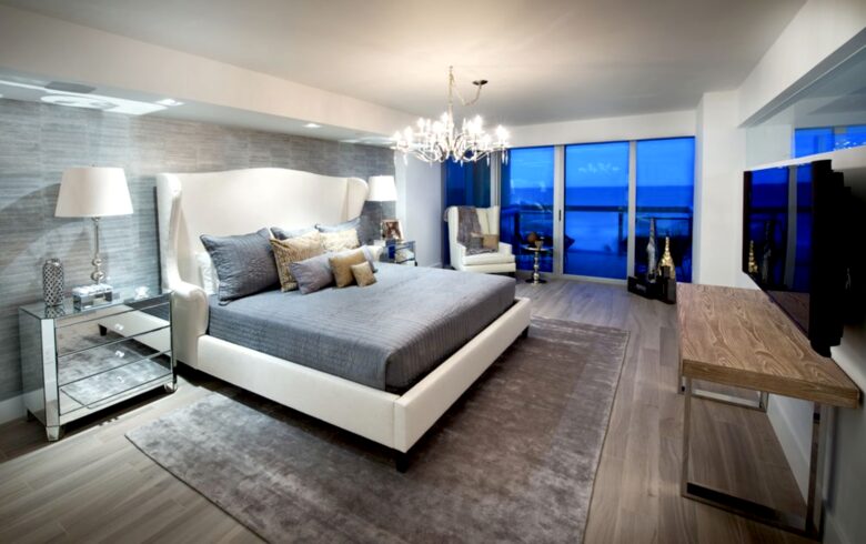 Chic Carillon Miami Beach Townhome - Miami Beach, Florida