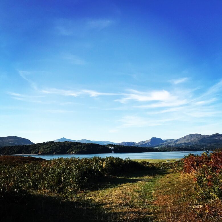 Historic Welsh Coastal Flat: Spacious 4-Bedroom Residence - Portmeirion, United Kingdom