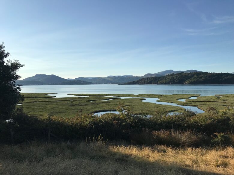 Historic Welsh Coastal Flat: Spacious 4-Bedroom Residence - Portmeirion, United Kingdom