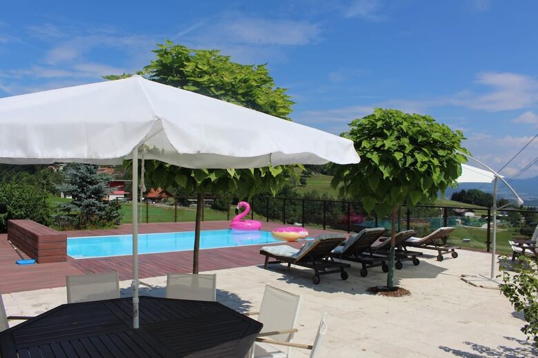 Austrian Luxury Villa - Ebenthal, Austria