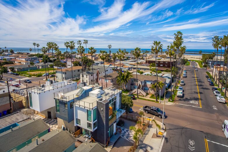 Brand New Home Steps From the Sand With Panoramic Rooftop Deck - San Diego, California