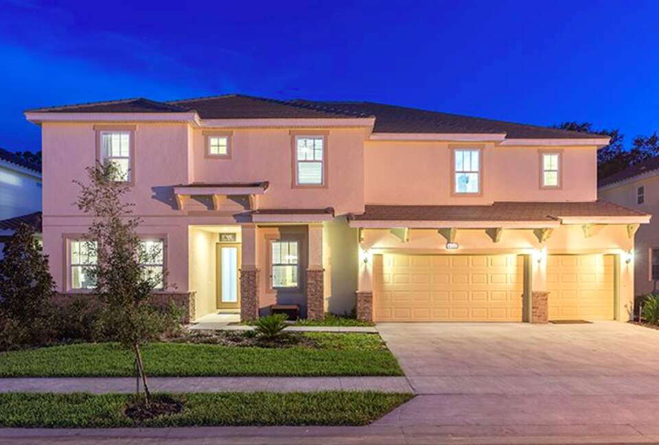 Ultimate Villa - Davenport, Florida
