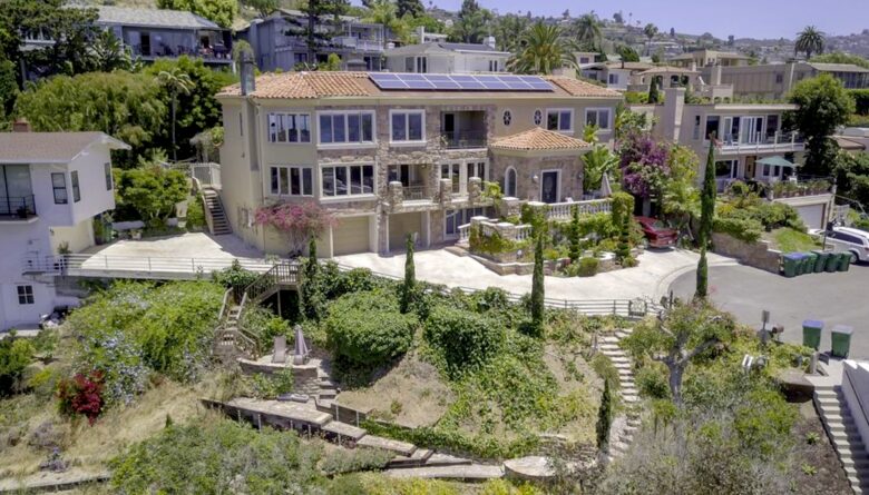 Unequalled Luxury Villa at the Beach, Laguna Beach 180° View of Sea, in the Village - Laguna Beach, California
