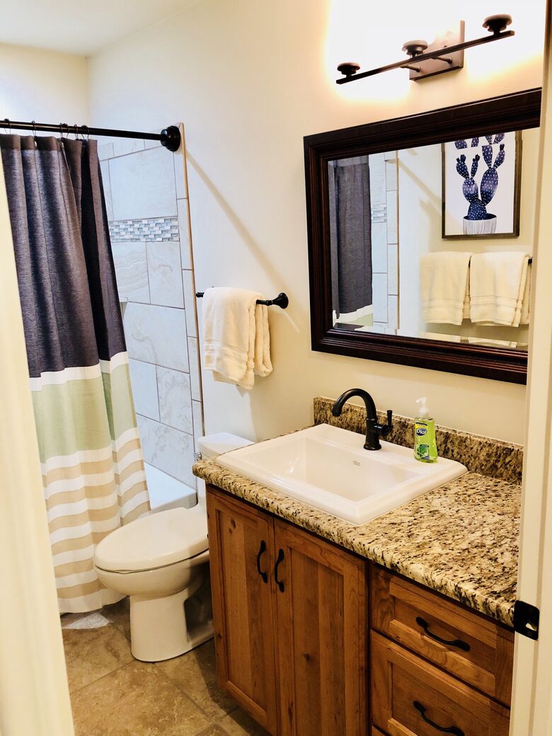 Upscale Rustic Moab Home - Moab, Utah