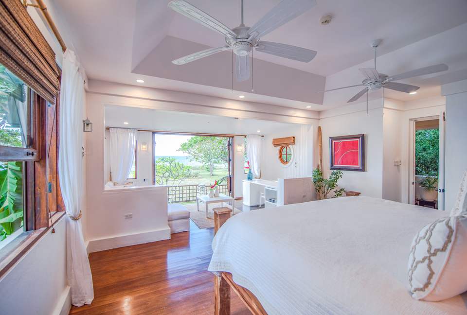 Ocean Front Caribbean Sea Villa - Brown Shuggah (Ocho Rios) - Llandovery Estate, Jamaica