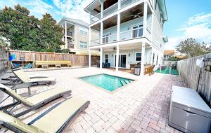 Dog Dayz Luxury Villa - Florida Panhandle - Panama City Beach, Florida
