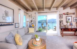 Waterfront Apartment: A Ferry Away From San Francisco! - Tiburon, California