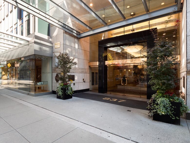 Luxury Residence at Terminal City Club - Vancouver, Canada