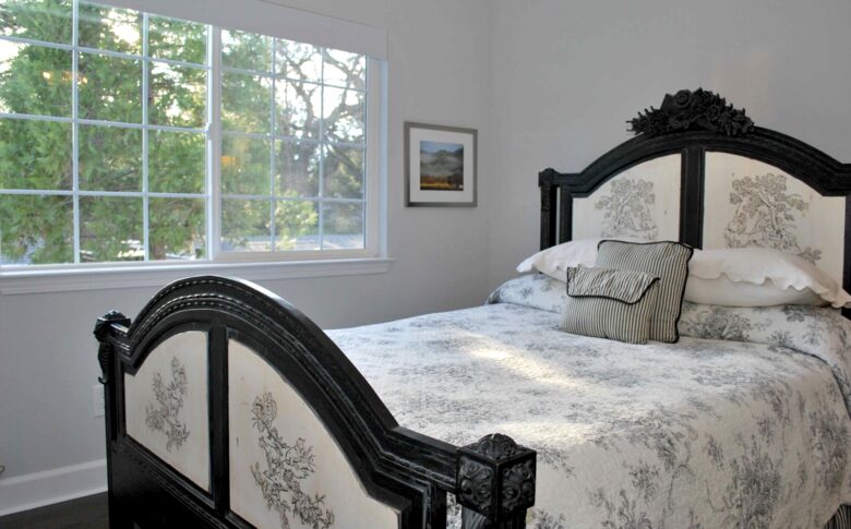Wine Country Cottage - St. Helena, California