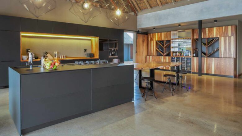 Umganu Lodge - Elephant Point, South Africa