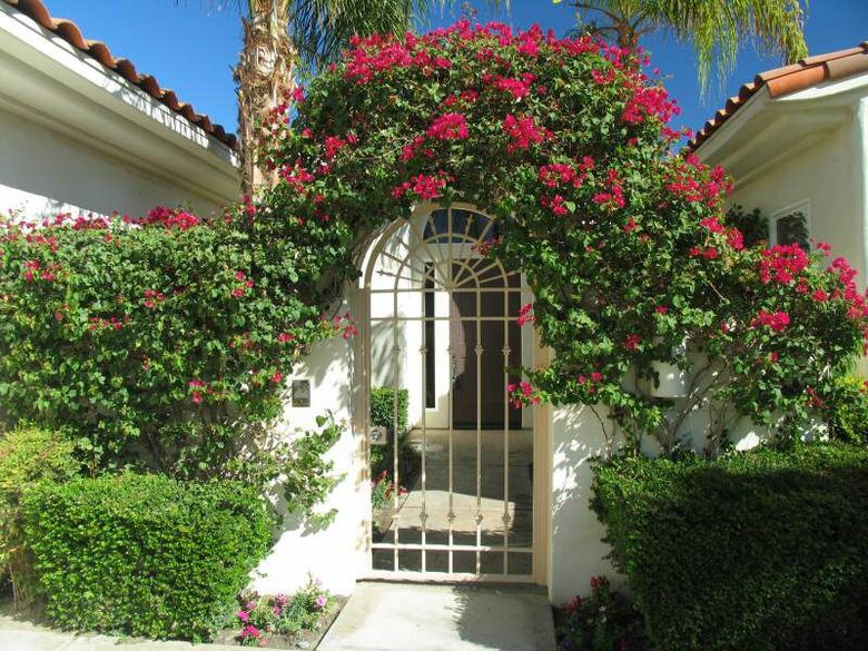 Luxury Desert Oasis - Palm Desert, California