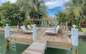 Villa D'Amour - Miami Beach, Florida