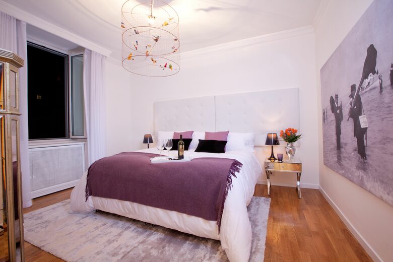 The Hideaways Club - Spanish Steps - Rome, Italy