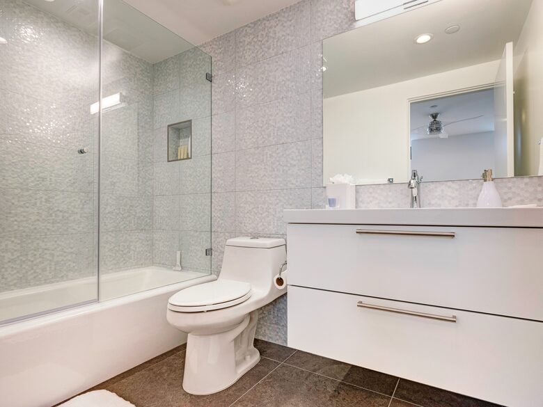 Manhattan Beach Getaway - Perfect Downtown/Beach Location! - Manhattan Beach, California