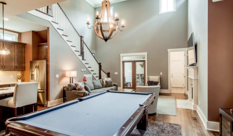 12th South Nashville Beauty - Nashville, Tennessee