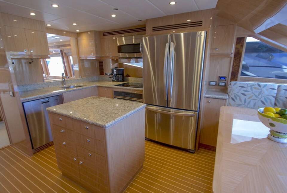 Hargrave - 80-Foot Yacht "Perfect Sense" - Nassau, Bahamas
