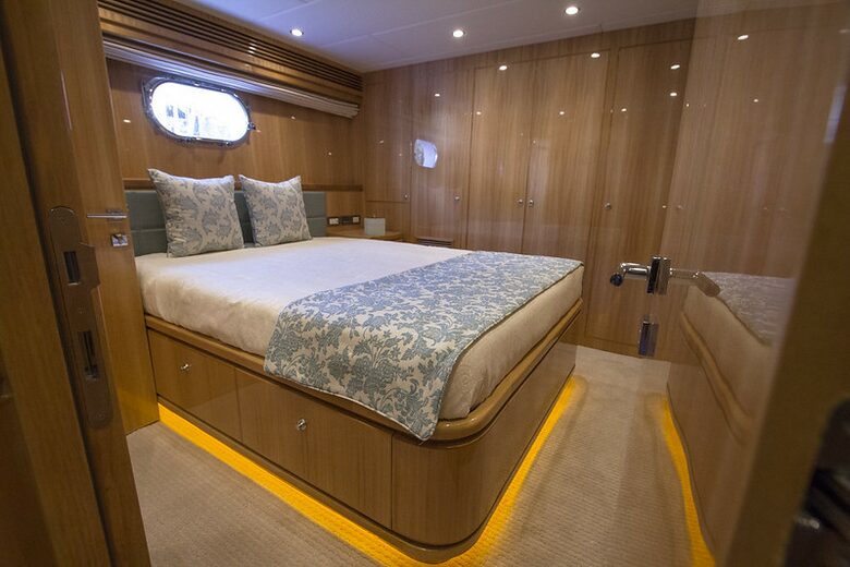 Hargrave - 80-Foot Yacht "Perfect Sense" - Nassau, Bahamas