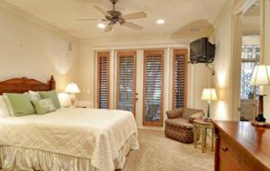 Loblolly Bay Luxury - Prestigious Gated Community - Hobe Sound, Florida