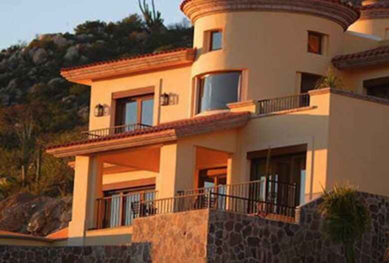 THE MONTECRISTO ESTATES - THREE BEDROOM VILLA - Cabo San Lucas, Mexico