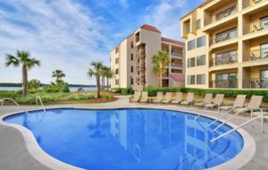 Marriott's Harbour Pointe at Shelter Cove - Two-Bedroom Residence - Hilton Head, South Carolina