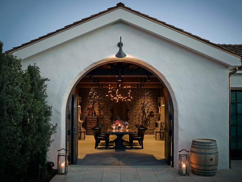 Sonoma Plaza Modern Living - Sonoma, California