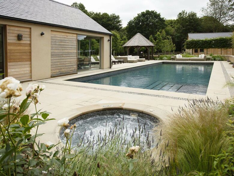 North Lodge (R) - Woodstock, The Cotswolds, United Kingdom