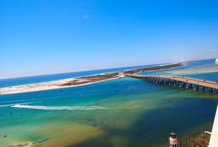 Emerald Grande at HarborWalk Village -  4 Bedroom Corner - Destin, Florida
