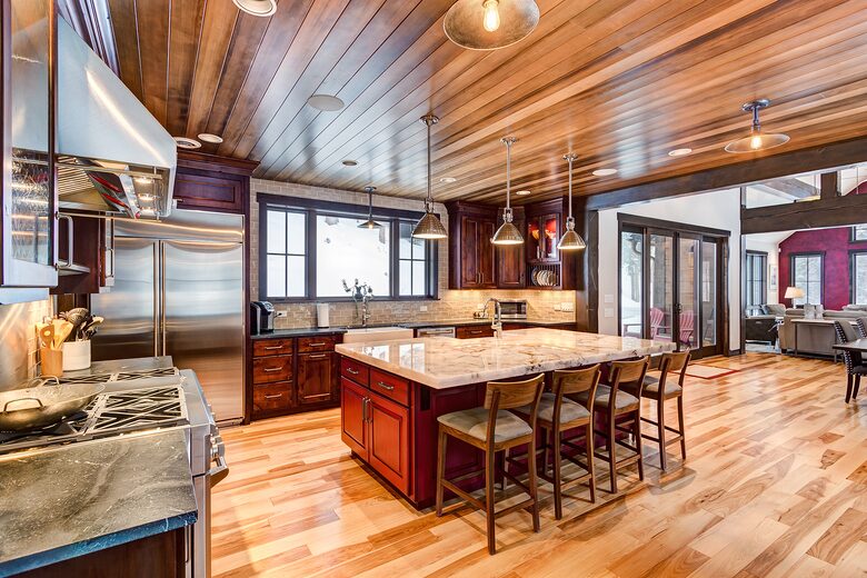 Hidden Pines Haven (available over Labor Day 2025 ) - Breckenridge, Colorado